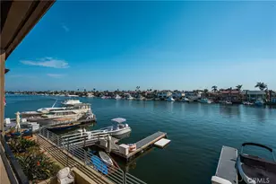17110 Bluewater Ln, Huntington Beach, CA 92649 - Photo 14