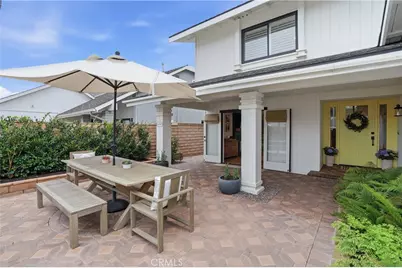 20082 Gothic Circle, Huntington Beach, CA 92646 - Photo 4