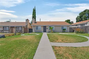 8217 Laurel Canyon Blvd, North Hollywood, CA 91605 - Photo 2