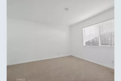 8217 Laurel Canyon Boulevard, North Hollywood, CA 91605 - Photo 14