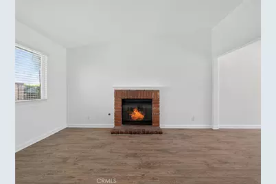 8217 Laurel Canyon Boulevard, North Hollywood, CA 91605 - Photo 10