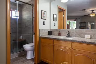 400 Dominy Dr, , CA 93545 - Photo 16