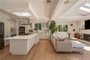 2798 Francis Ln, Costa Mesa, CA 92626 - Photo 16