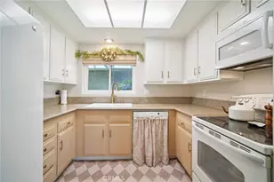 2402 Via Mariposa, Laguna Woods, CA 92637 - Photo 12