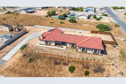 8058 Gaylop, Hesperia, CA 92345 - Photo 10