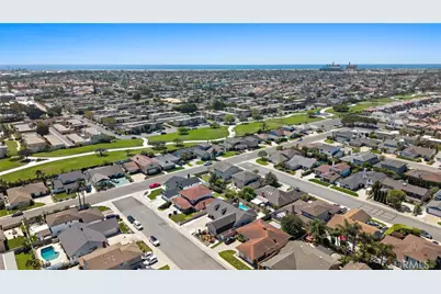 21191 Binghampton, Huntington Beach, CA 92646 - Photo 34