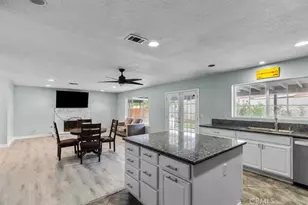 17381 Seville Ct, Fontana, CA 92335 - Photo 10