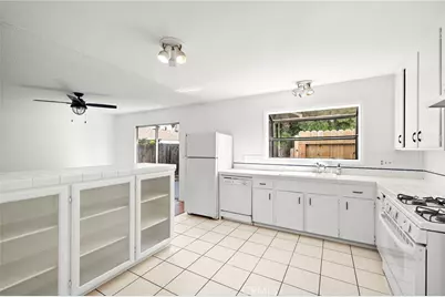 685 Center St., Costa Mesa, CA 92627 - Photo 12