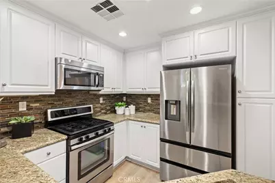 54 Hedge Bloom, Irvine, CA 92618 - Photo 6