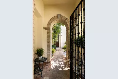 19 Calle Estilo Nuevo, San Clemente, CA 92673 - Photo 8