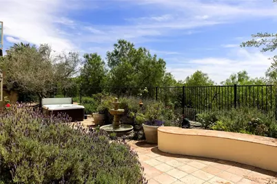 19 Calle Estilo Nuevo, San Clemente, CA 92673 - Photo 28