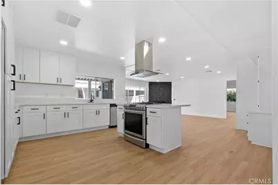11730 Whittier Boulevard #55, Whittier, CA 90601 - Photo 10