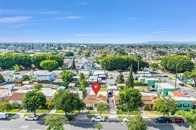914 E 83rd, Los Angeles, CA 90001 - Photo 32