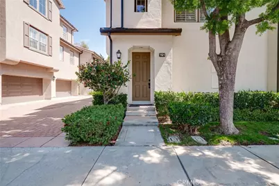 191 Lockford, Irvine, CA 92602 - Photo 2