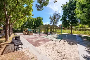 191 Lockford, Irvine, CA 92602 - Photo 34