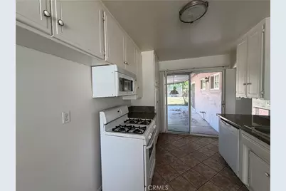 9943 Oso Avenue, Chatsworth, CA 91311 - Photo 4