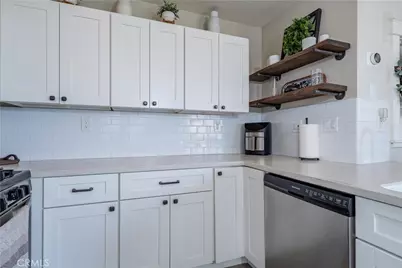 2552 Avenida Del Vista #204, Corona, CA 92882 - Photo 10