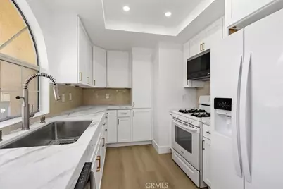 89 Alberti Aisle, Irvine, CA 92614 - Photo 2
