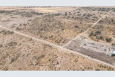 155 W B-8 Avenue, Fairmont, CA 93536 - Photo 14