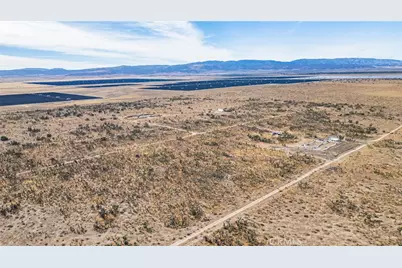 155 W B-8 Avenue, Fairmont, CA 93536 - Photo 20