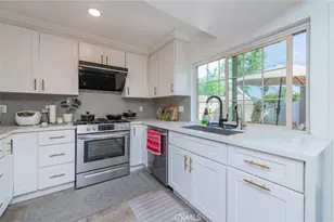 8 Deodar, Irvine, CA 92604 - Photo 14