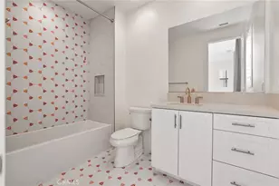 107 Orbit, Irvine, CA 92618 - Photo 28