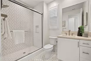 107 Orbit, Irvine, CA 92618 - Photo 20