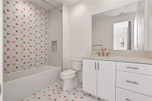 107 Orbit, Irvine, CA 92618 - Photo 28