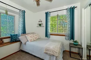23559 Lake, Crestline, CA 92325 - Photo 26