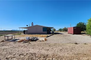 538 N Olive Lake, Blythe, CA 92225 - Photo 6