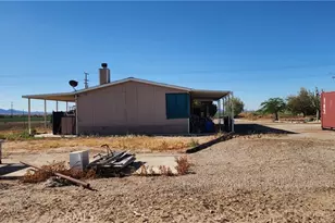 538 N Olive Lake, Blythe, CA 92225 - Photo 4