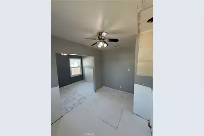 917 W 9th, Corona, CA 92882 - Photo 14