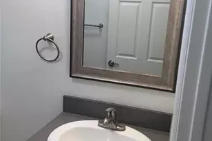 130 E 67th, Los Angeles, CA 90003 - Photo 8