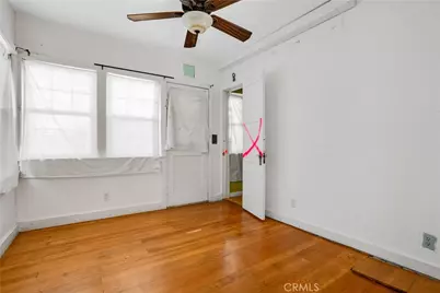 1527 S Wilton, Los Angeles, CA 90019 - Photo 32