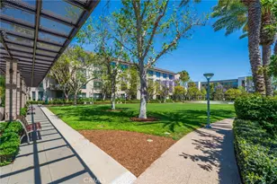 81 Waldorf, Irvine, CA 92612 - Photo 38