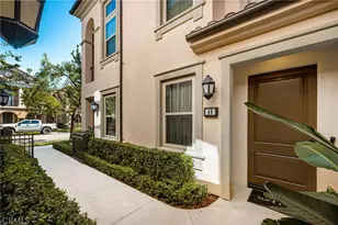 49 Kempton, Irvine, CA 92620 - Photo 4
