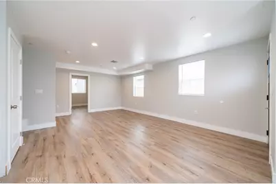 234 E 84th Street, Los Angeles, CA 90003 - Photo 42