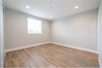 234 E 84th Street, Los Angeles, CA 90003 - Photo 24