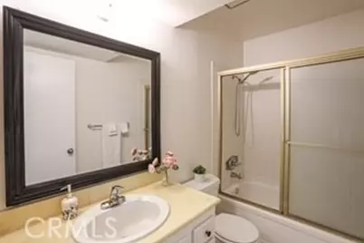 1671 E Kingsley #B, Pomona, CA 91767 - Photo 26