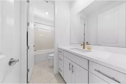 112 Sentosa, Irvine, CA 92618 - Photo 32