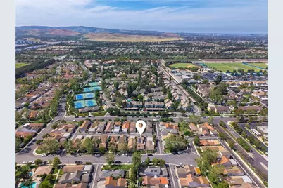 27 Tangerine, Irvine, CA 92618 - Photo 6