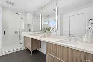 5153 W Redondo Ct, Los Angeles, CA 90019 - Photo 24