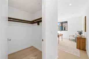 5153 W Redondo Ct, Los Angeles, CA 90019 - Photo 16