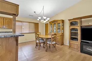 13045 Caspian Dr, Victorville, CA 92395 - Photo 12