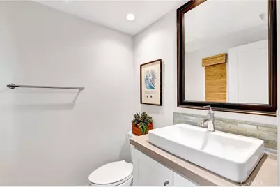 100 Della, Irvine, CA 92602 - Photo 8