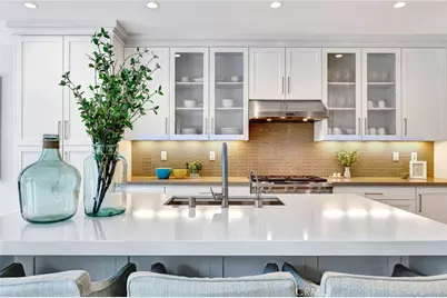 100 Della, Irvine, CA 92602 - Photo 2