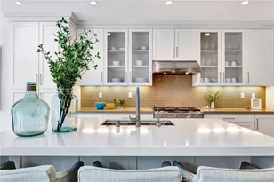 100 Della, Irvine, CA 92602 - Photo 2