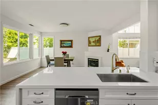 18641 Park Meadow, Huntington Beach, CA 92648 - Photo 16