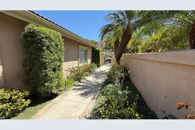 27585 Via Montoya, San Juan Capistrano, CA 92675 - Photo 30
