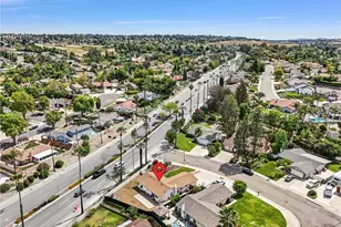 2111 Whitestone Dr, Riverside, CA 92506 - Photo 34